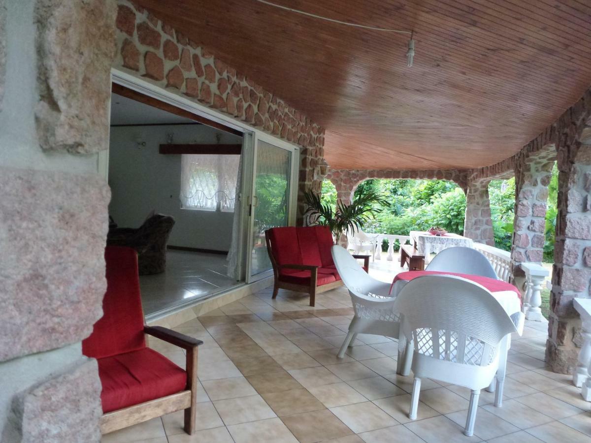 Chez Muriel Anse Volbert Village Exterior foto