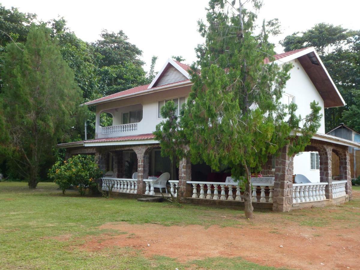 Chez Muriel Anse Volbert Village Exterior foto